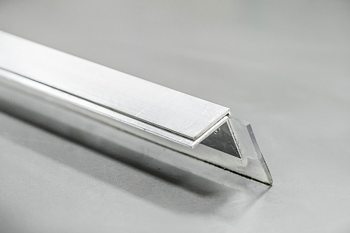 сгон для воды (пола).  �4