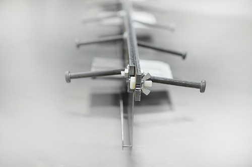 деформационные металлические швы .  �3